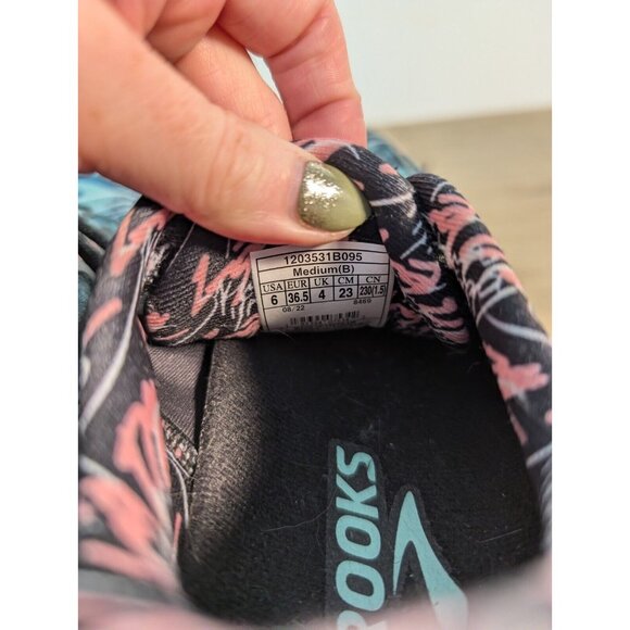 Brooks Adrenaline GTS 22 Womens Size 6 B Tropicla Flamingo Yucca 1203531B095 - Picture 11 of 11